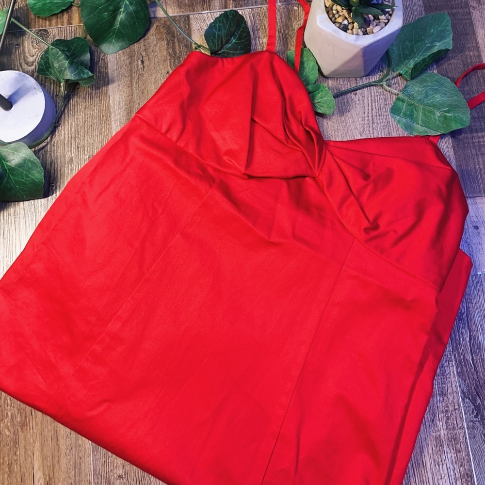 Red flare dress tight